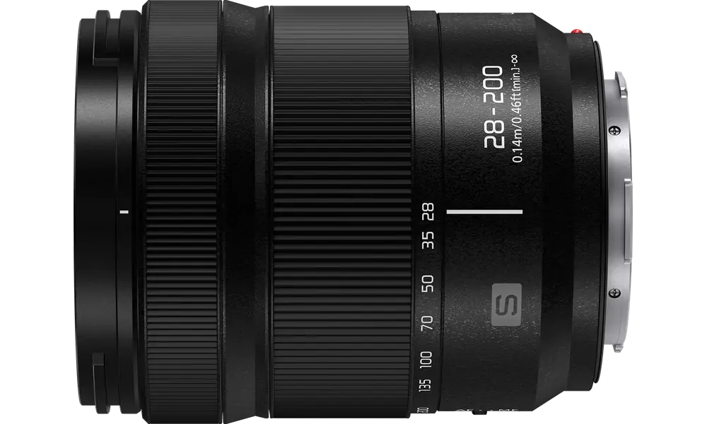 Panasonic Lumix S 28-200mm f/4-7.1 MACRO O.I.S.