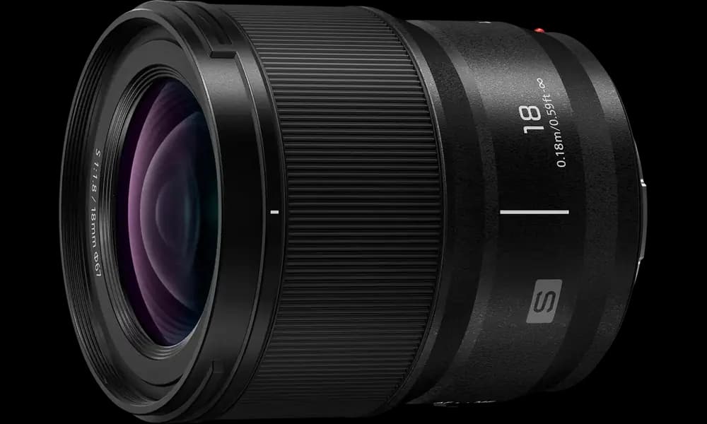 Panasonic Lumix S 18mm f/1.8 - Perspective